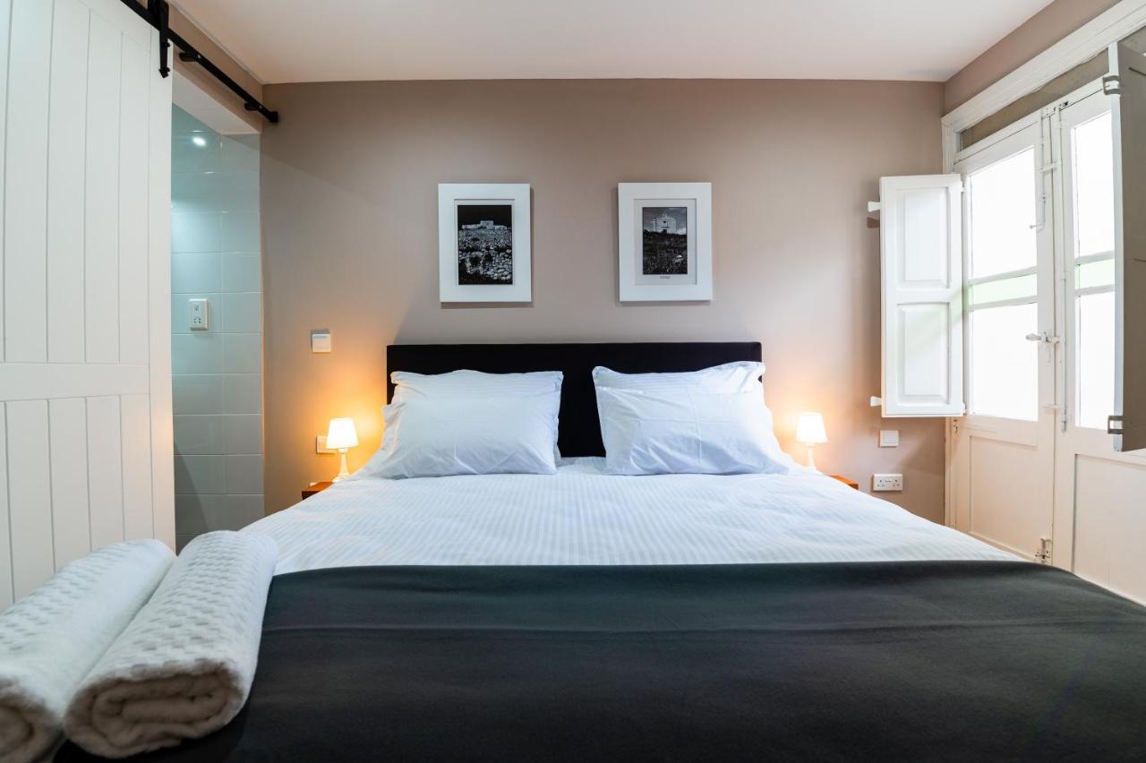 Monreal Boutique Townhouse - R024Rm3 Hotel Paola Kültér fotó
